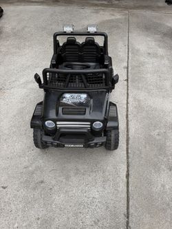 24V Kids Ride-On 4x4 Jeep w/ Parent Remote, Bluetooth, USB – Excellent Condition