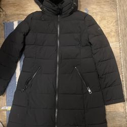 Andrew Marc Woman’s Jacket Size Medium 