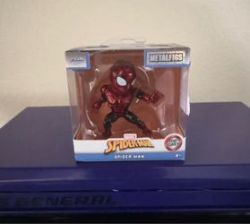 Jada MetalFigs Marvel Spider-Man Die-Cast Figure