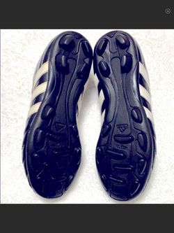 adidas questra cleats