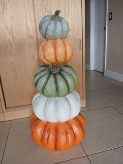 Harvest Stacked Pumpkins 16" x 15.5" x 32.5"