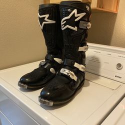 alpinestars tech 8 boots