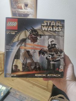 Sealed Lego starwars 7139 ewok attack