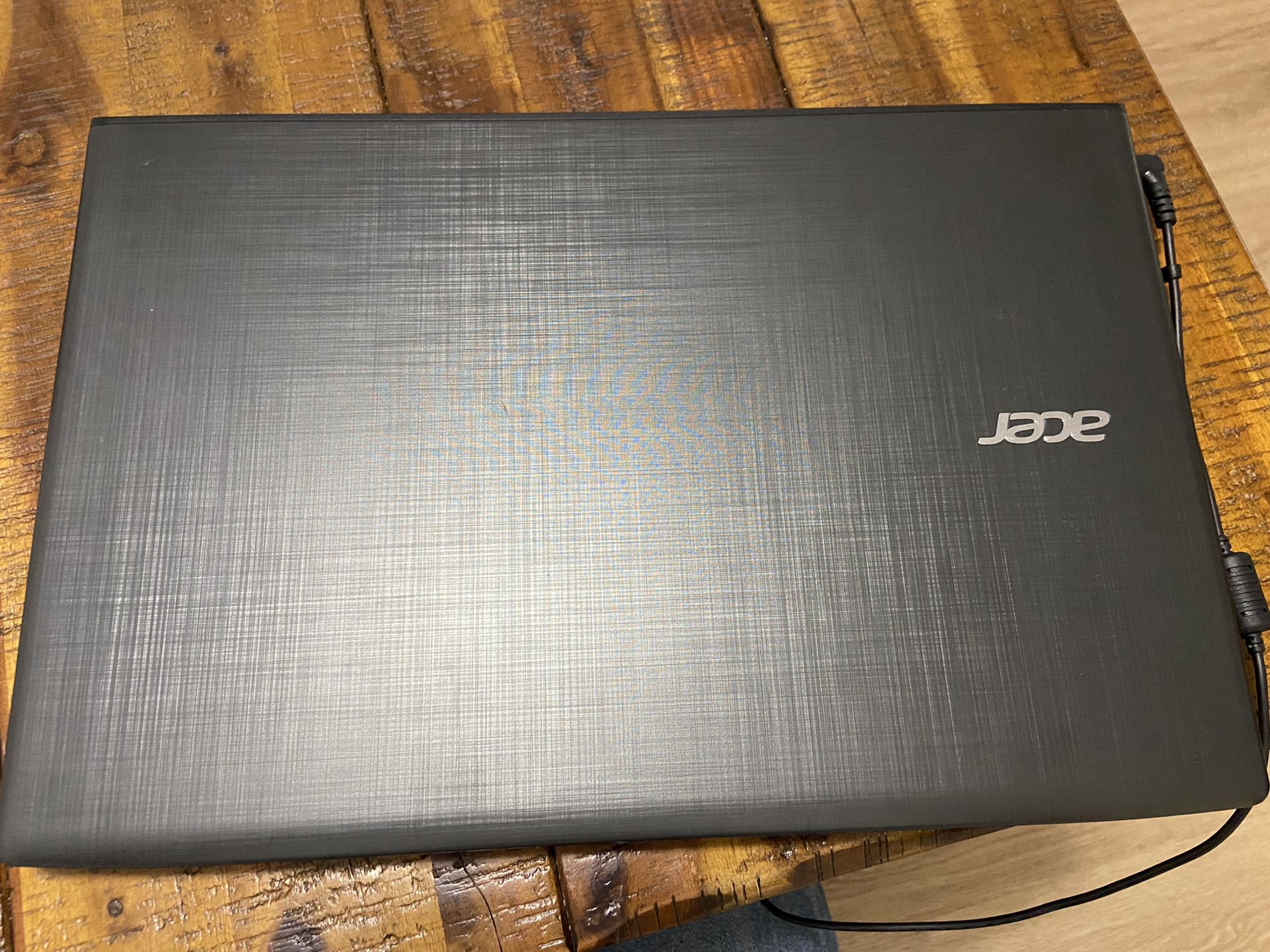 Acer Laptop Nearly New