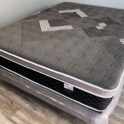Full Oasis Thermal Comfort Europillow Top 12inch Matres Andboxspring!!