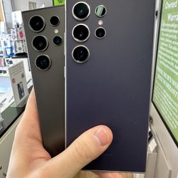 Unlocked Samsung Galaxy S24 Ultra 5G 256GB