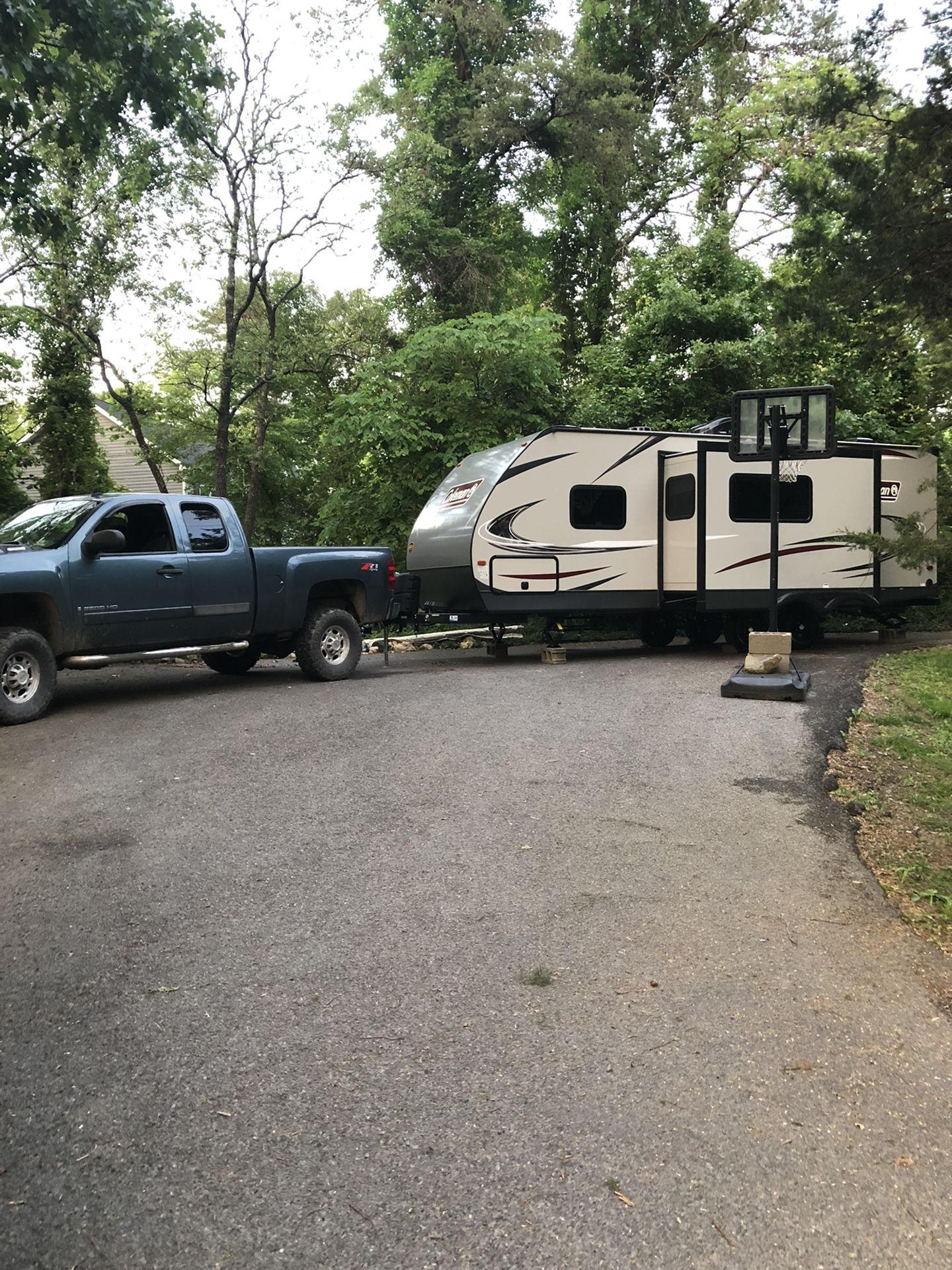 2019 Coleman 2405BH