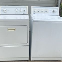 KING SIZE CAPACITY WASHER AND DRYER ELECTRIC 