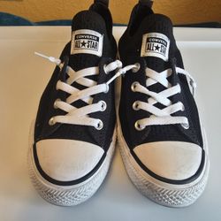 Converse Womens 7.5 