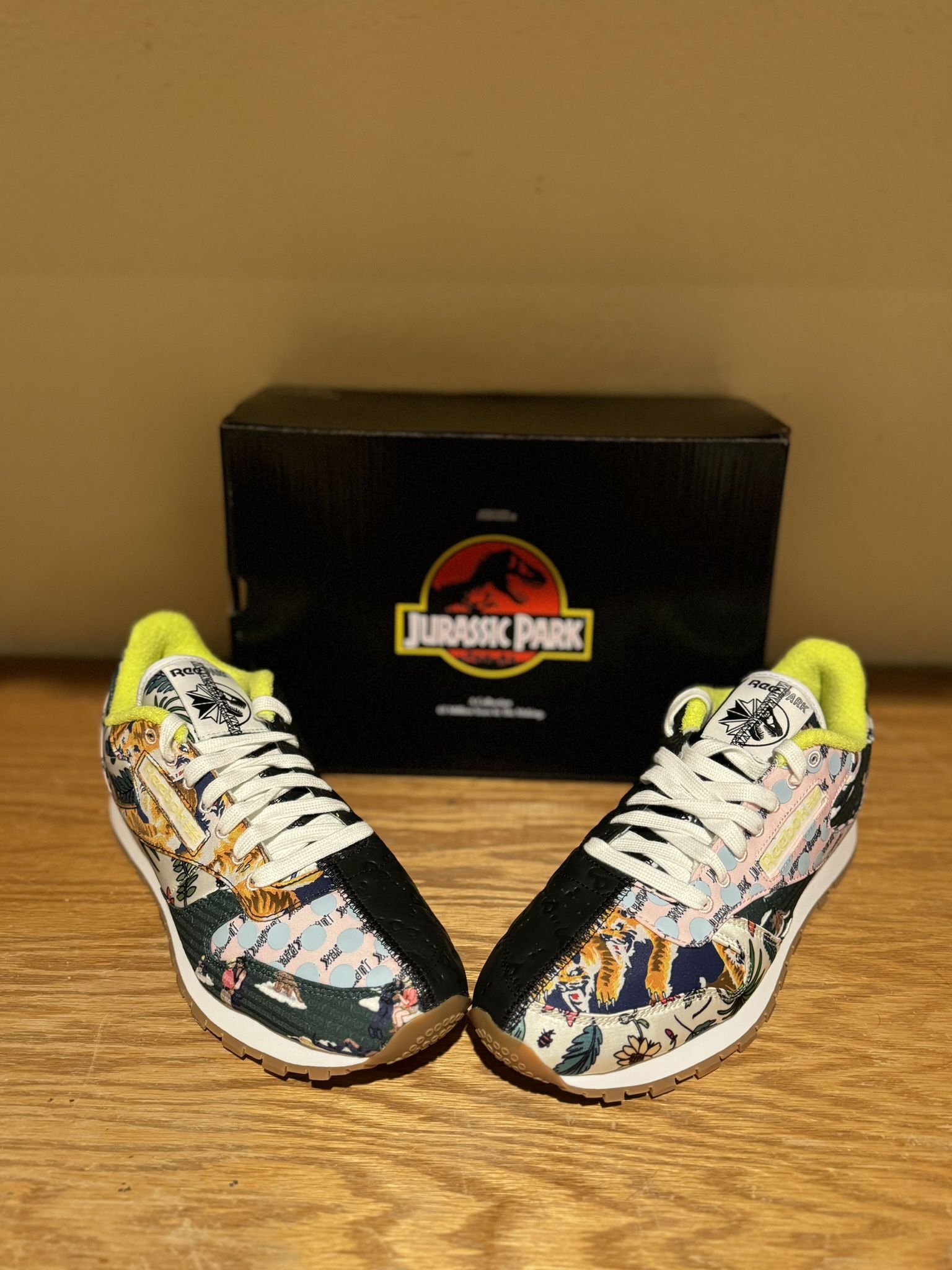 Jurassic Park Reebok- Mens 9