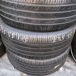Set Of Used Tires 235/55R18 Michelin For Only $200 The Price Includes Mounting And Balance Out The Door