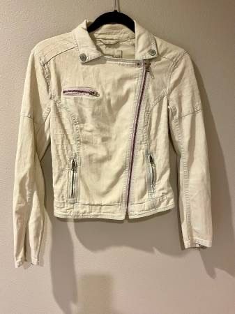 17 Items Youth 14/16 Girls Clothing