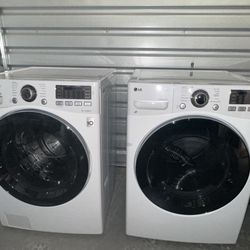 Storage Unit Sale (Full Of Furniture/Appliance) - $900