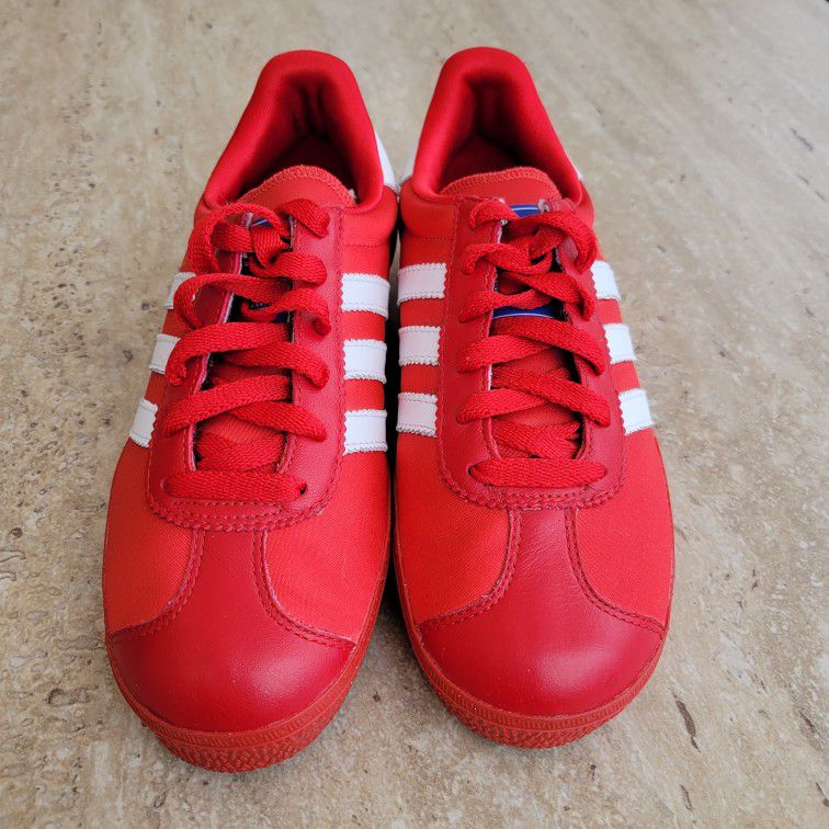 Adidas red Gazelle satin love shoes Size US 5 1/2 women's blue soles for Sale in La Mirada, CA - OfferUp
