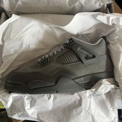 Jordan 4 Cement