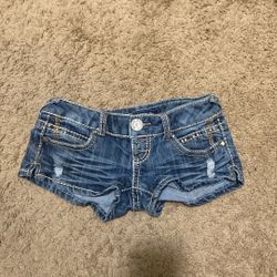 Almost Famous Shorts 