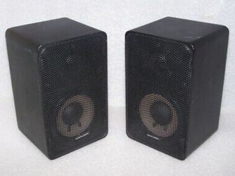 Realistic Vintage Collectible Minimus 7 Speakers Work Great!