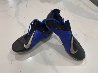 Nike Phantom Soccer Cleats Black Blue