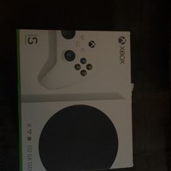 Xbox Series S Works Good 