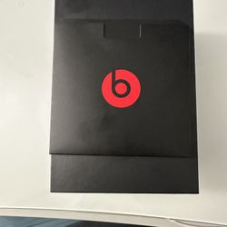  Beats Wireless Headphones- Like New