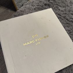 Woman Wedges, Size 8