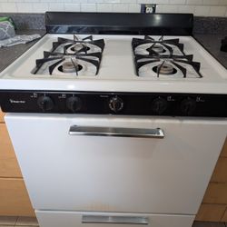 Magic Chef Gas Stove 