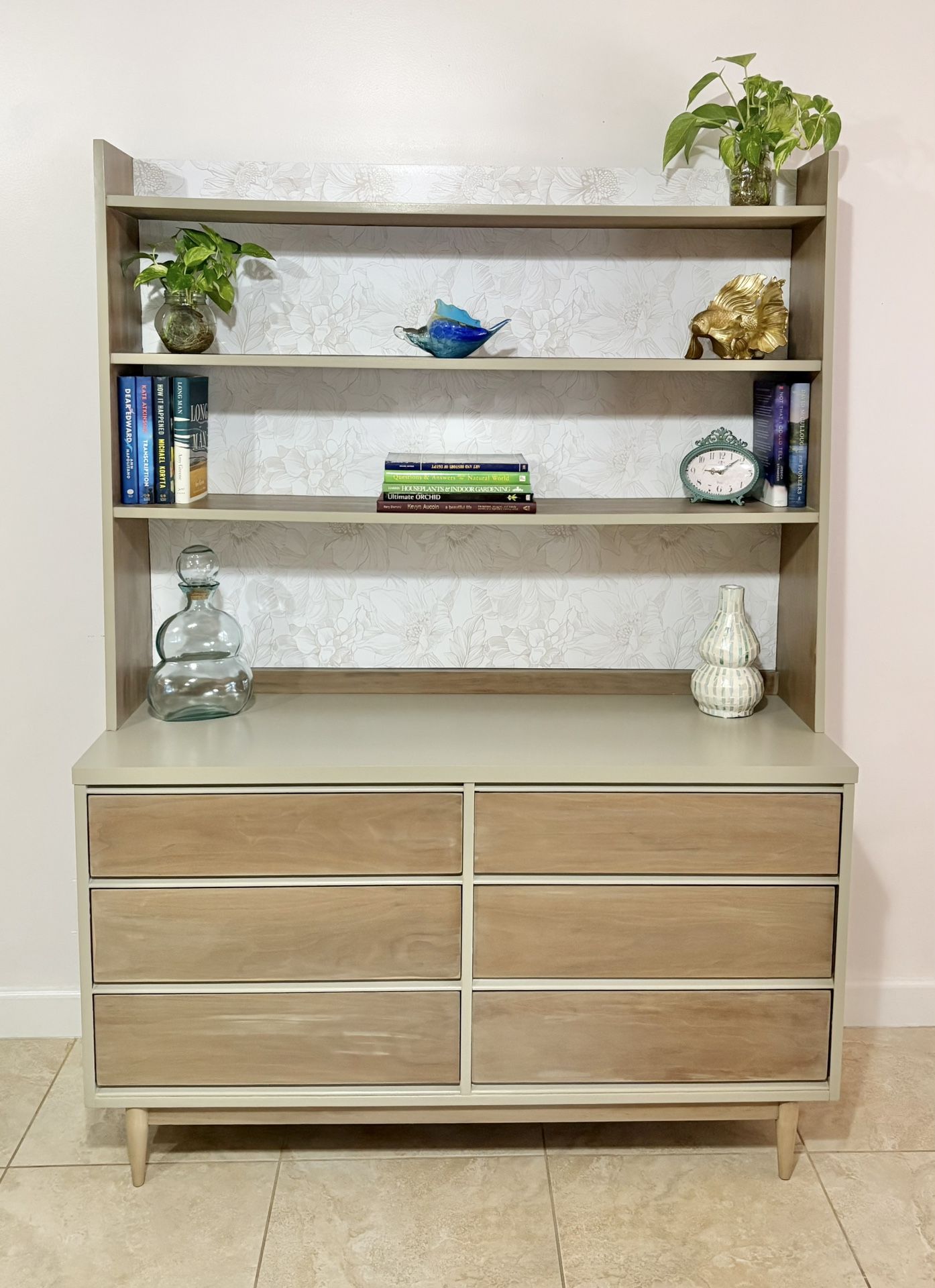 MCM Broyhill Pacemaker Dresser and Hutch, Refinished