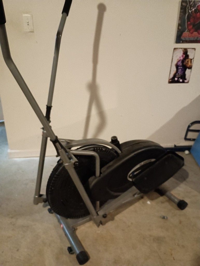 Exerpeutic 260 Air Elliptical with Dual Actions Arms