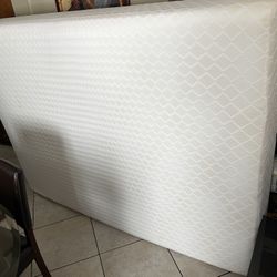Queen Size Mattress 