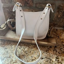 Rare vintage Coach 9966 Crossbody shoulder Bag. 