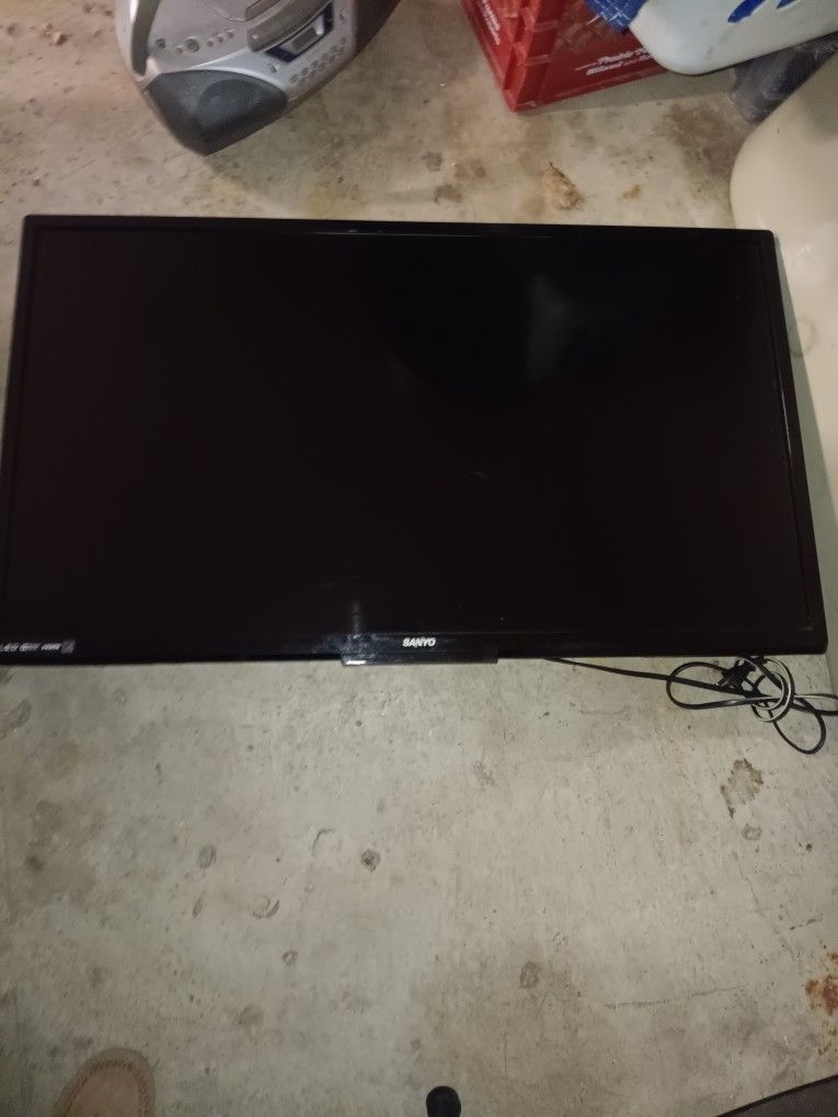 'Sanyo' TV