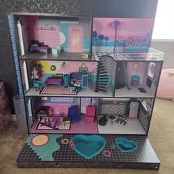 LOL Surprise DOLL HOUSE WITH POOL