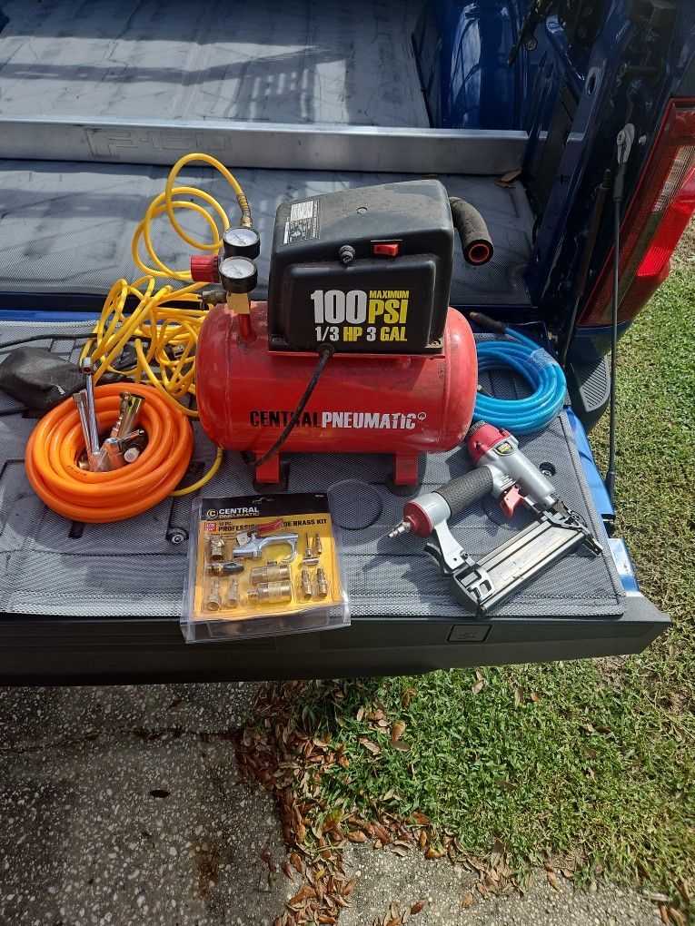 Air Compressor And Assesores