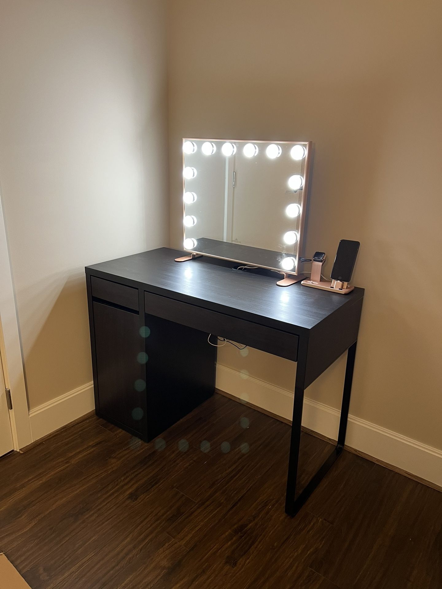 Ikea Micke Desk