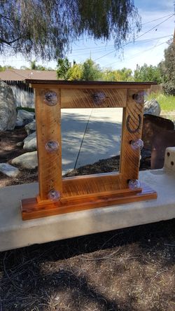 Makeup mirror