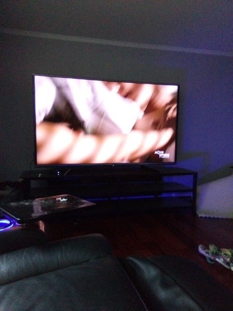 Sharp Smart TV 75 Inch