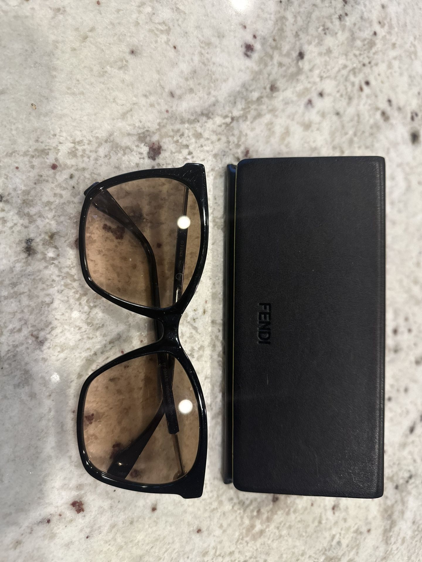 Women’s Fendi Sunglasses