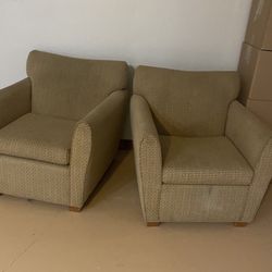 Comfy Chairs 