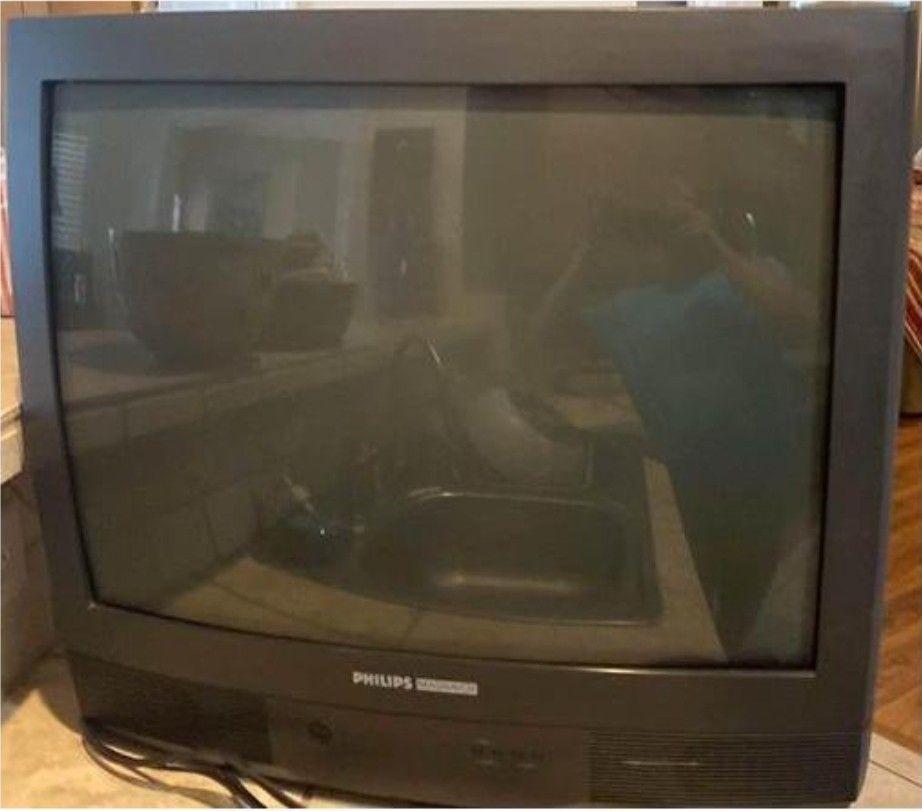Phillips Magnavox 25” HD2530 C121