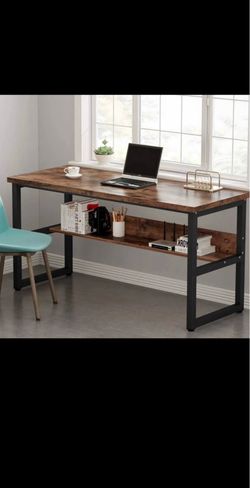 Solid wood Desk with Bookshelf