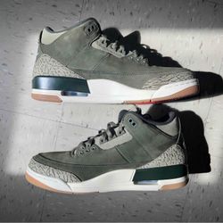 Air Jordan 3 Retros Family Affair Size 11 Mens