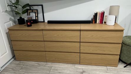 Modern Oak 9-Drawer Dresser | Extra Large Storage | Excellent Condition