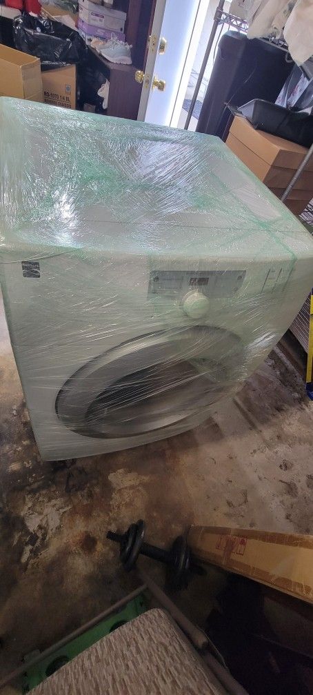  Dryer(gas), Refrigerator 