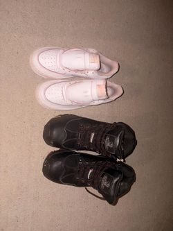 Free shoes on curb