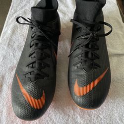 Nike cleats 