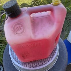 2 Gal Gas Can