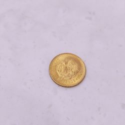 2.5 Mexican gold pesos