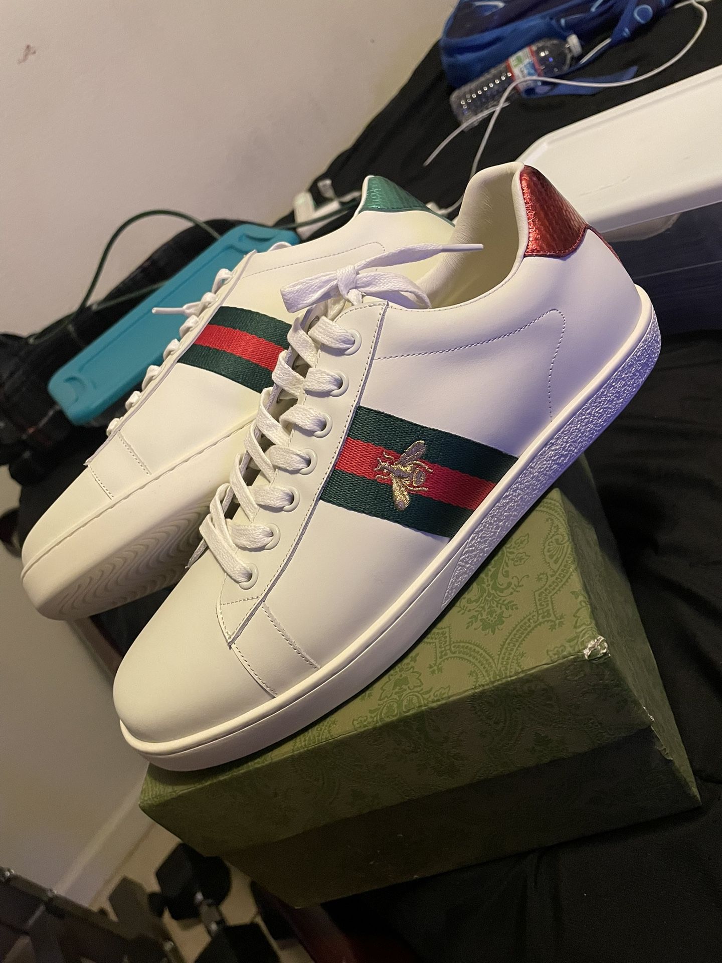 Men’s Gucci shoes Size 44 10/10.5 Men’s New With Box