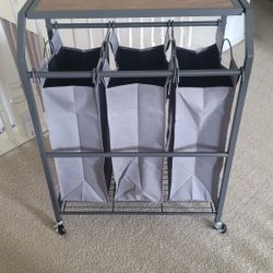 Trinity Laundry Cart Flip-Up Top 3 Removable Bags