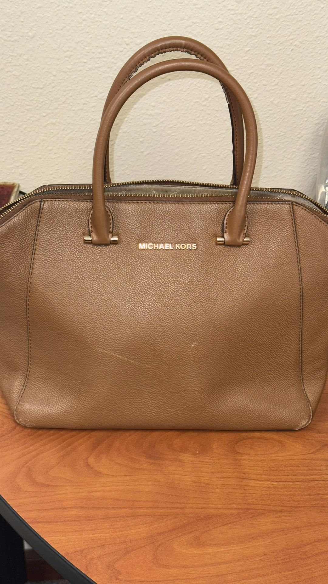 Michael Kors (used)